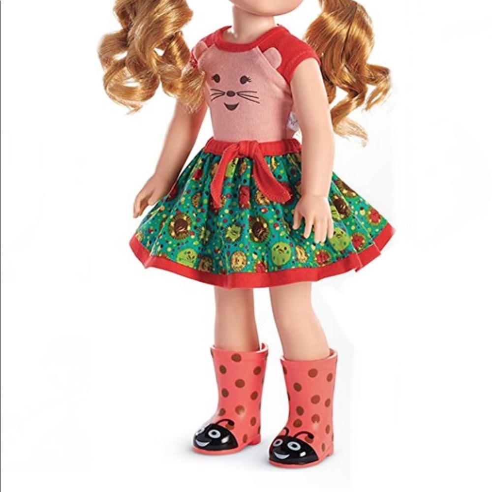 Doll accessories, outfit, shoes, bag, binoculars, calculator, and ruler.